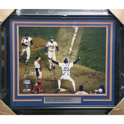 Gary Carter MLB Memorabilia, Gary Carter Collectibles, Verified 