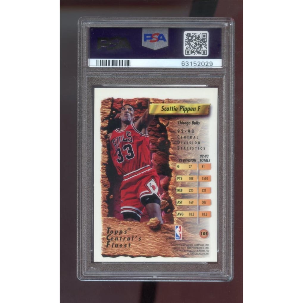 1993-94 Topps Finest REFRACTOR #105 Scottie Pippen PSA 8 Graded 
