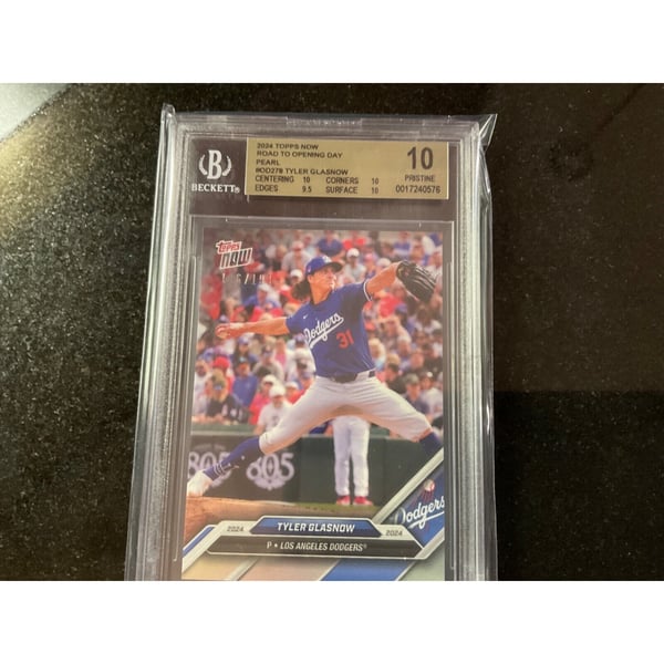 2024 Topps Now Road to Opening Day Pearl /199 Tyler Glasnow BGS 10 
