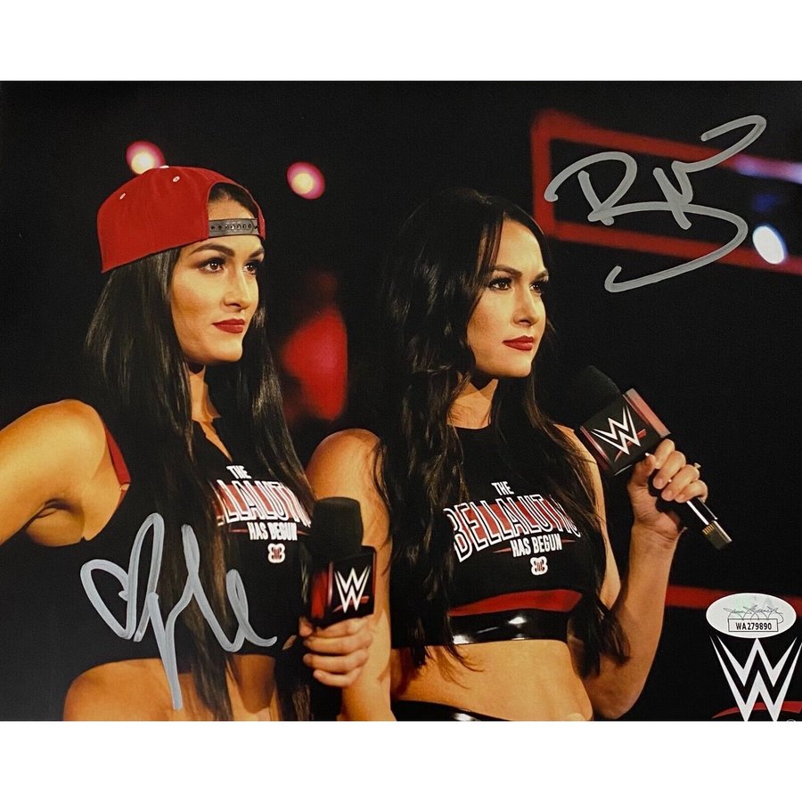 Wallpaper 2013 Bella Twins Haute Event: Former WWE Wrestlers The Bella