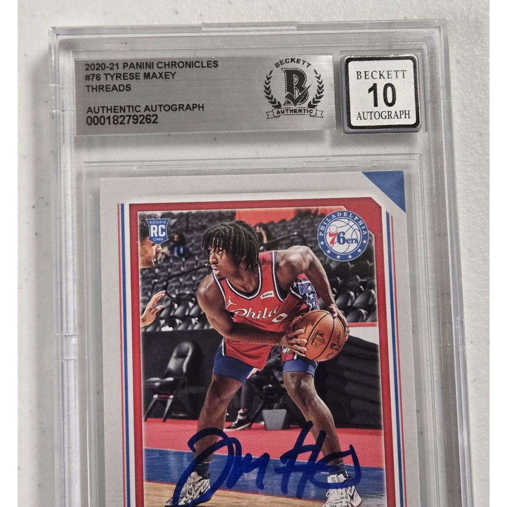 Tyrese Maxey Signed 2020-21 Panini Chronicles Threads Rookie Card 